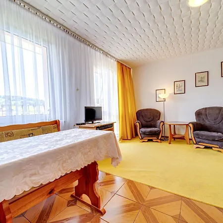 Ewa Apartment